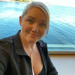 Meet your Posher, Amanda